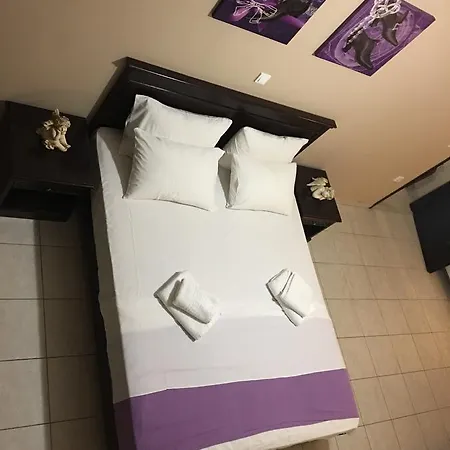 Semesterbostad Six Senses *